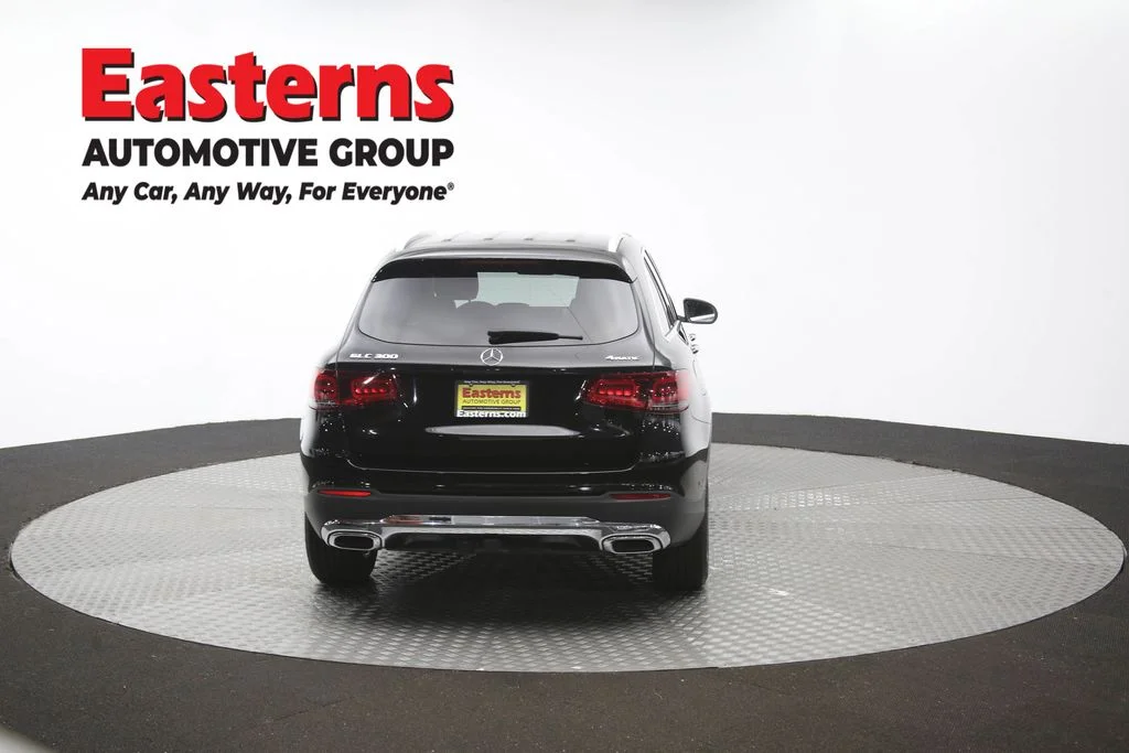 Used 2021 Black Mercedes-Benz GLC 300 image 39