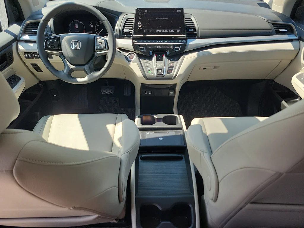 Certified Used 2026 Modern Steel Metallic Honda EX-L image 8
