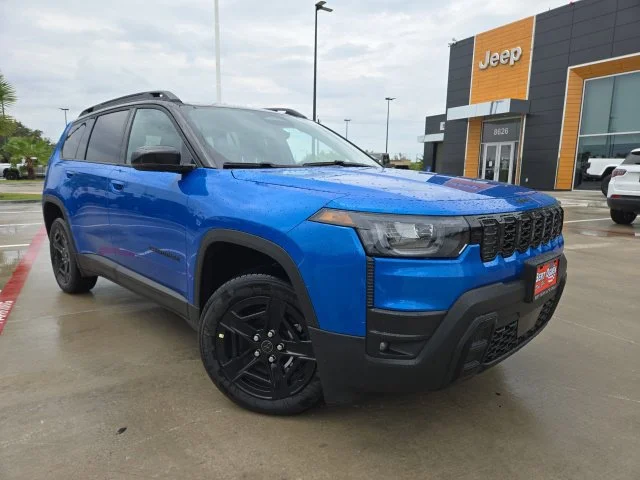 New 2026 Hydro Blue Pearl-Coat Exterior Paint Jeep Limited image 1