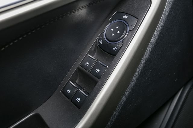 Used 2023 Blue Ford XLT image 39