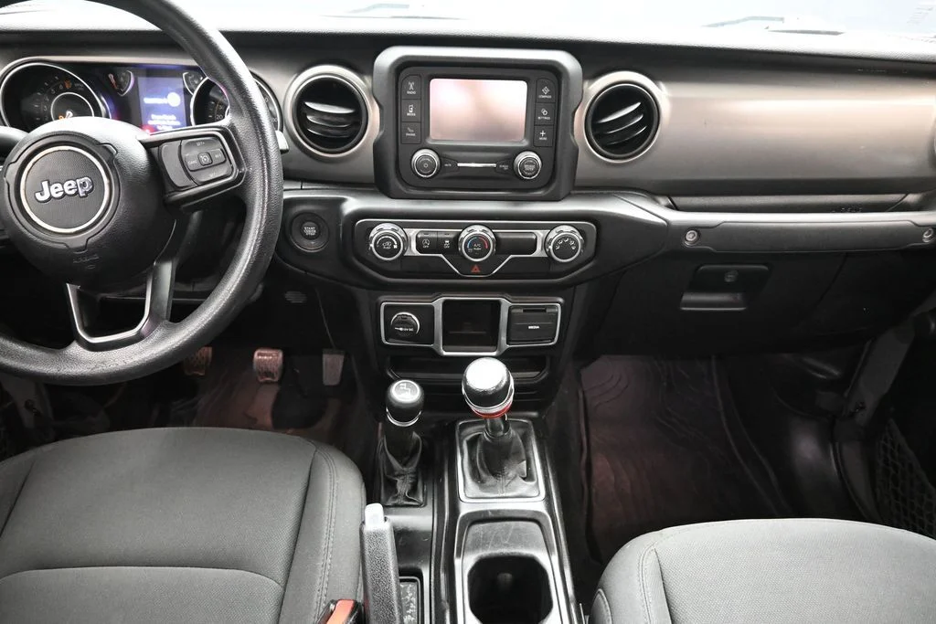 2021 Jeep Gladiator Sport - Photo 14