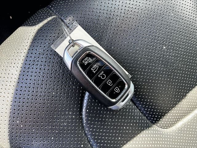 Used 2021 Blue Hyundai Limited image 11