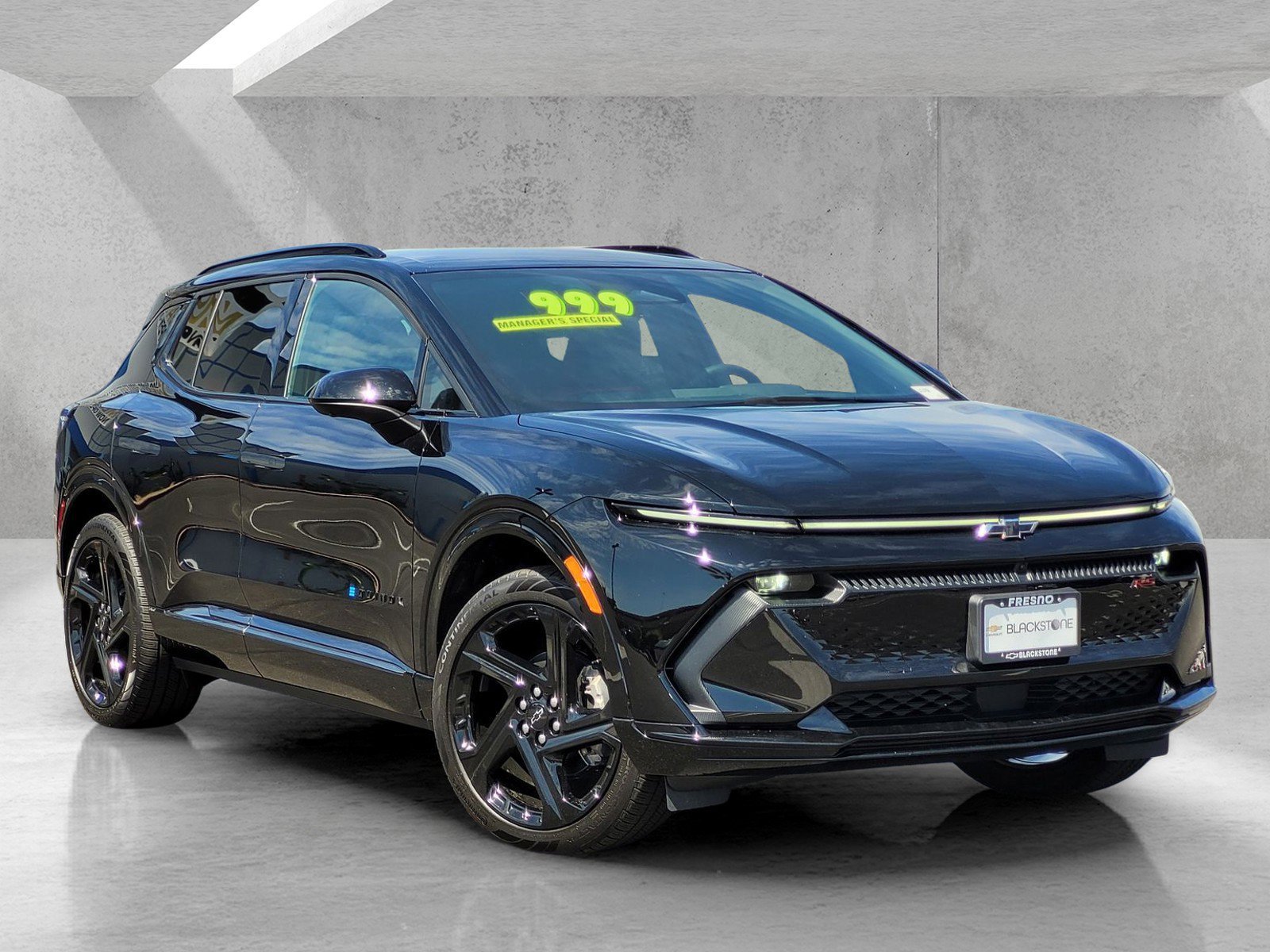 2026 Chevrolet Equinox EV RS FWD's photo