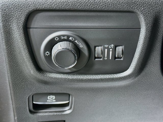 New 2027 High-Gloss Black Paint Jeep Laredo X image 10