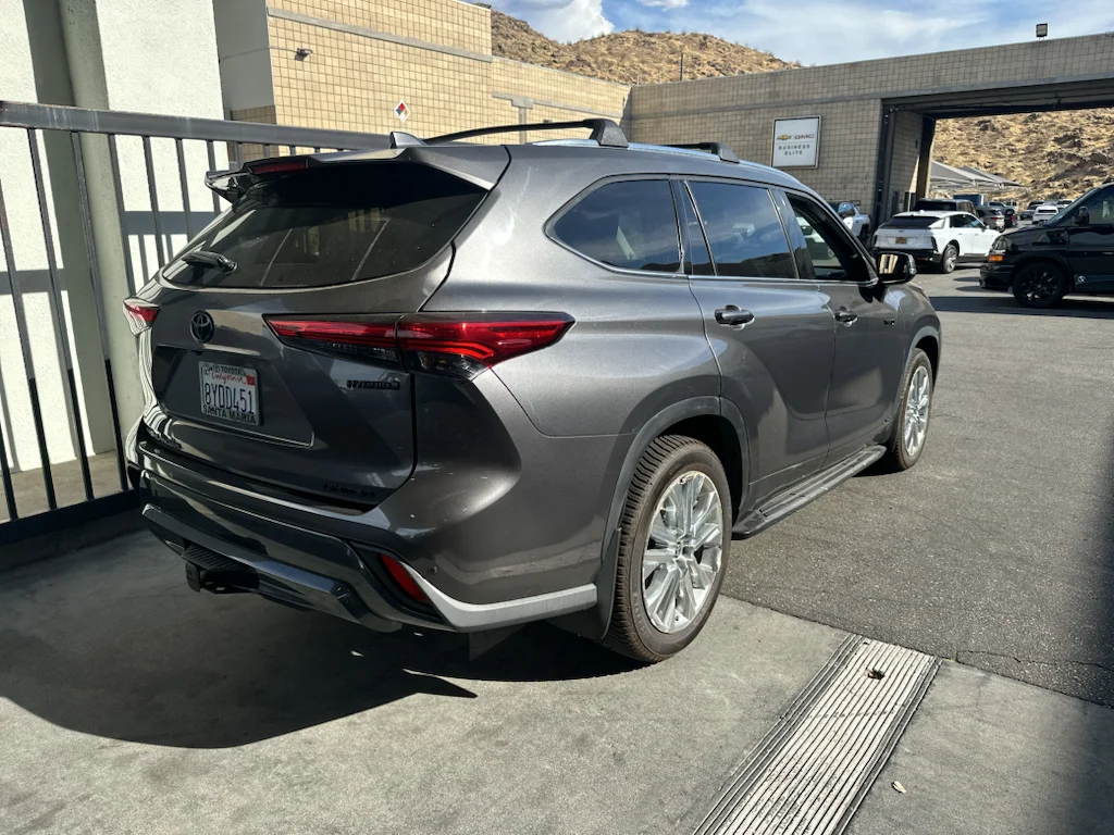 Used 2021 Magnetic Gray Metallic Toyota Hybrid Limited image 3