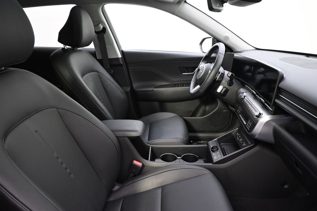 Certified Used 2024 Abyss Black Hyundai Limited image 16
