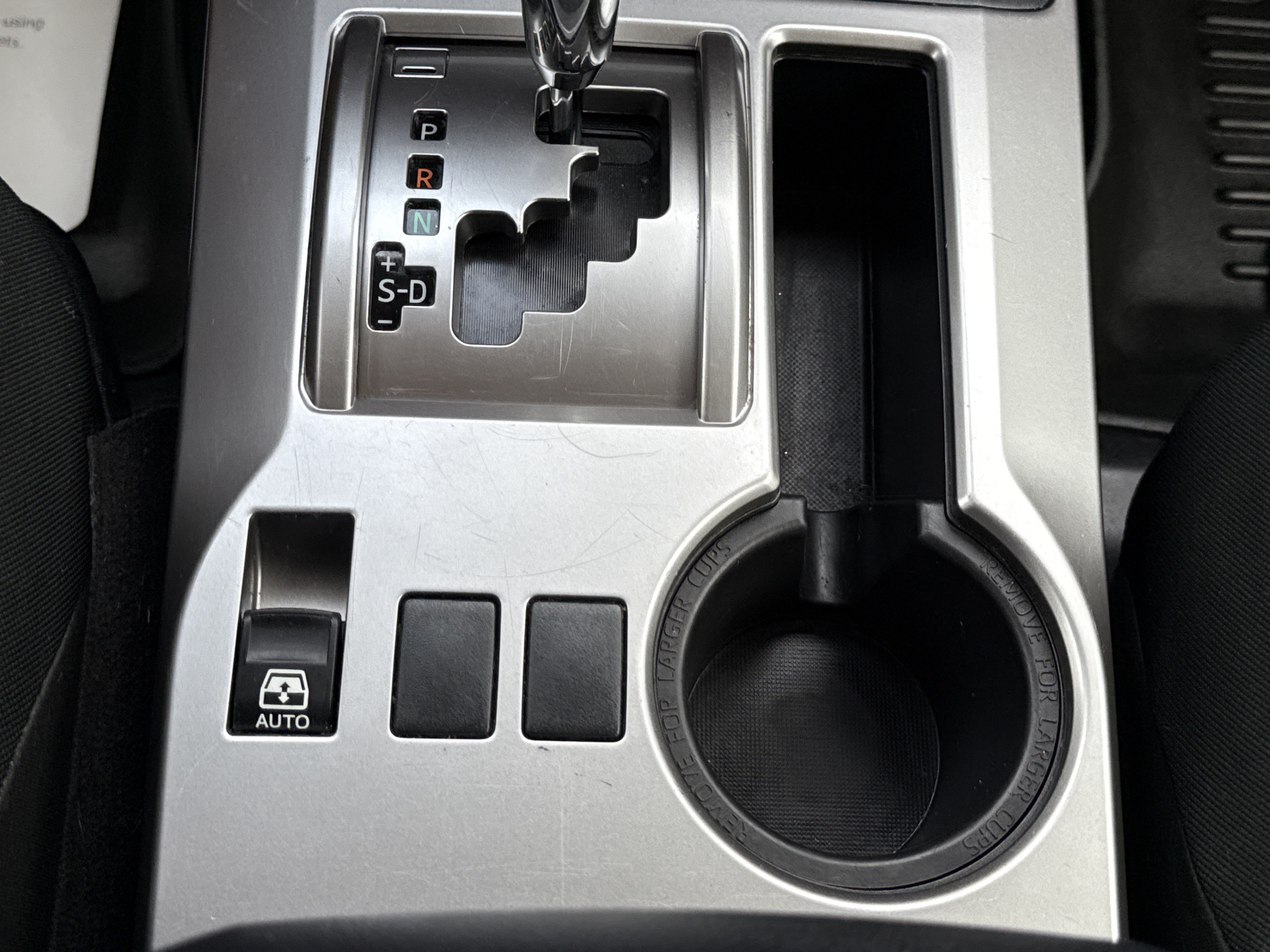 Used 2023  Toyota  image 27