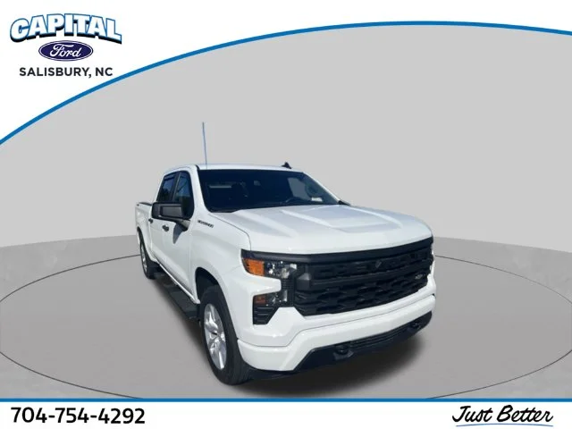 Used 2022 White Chevrolet Custom image 1