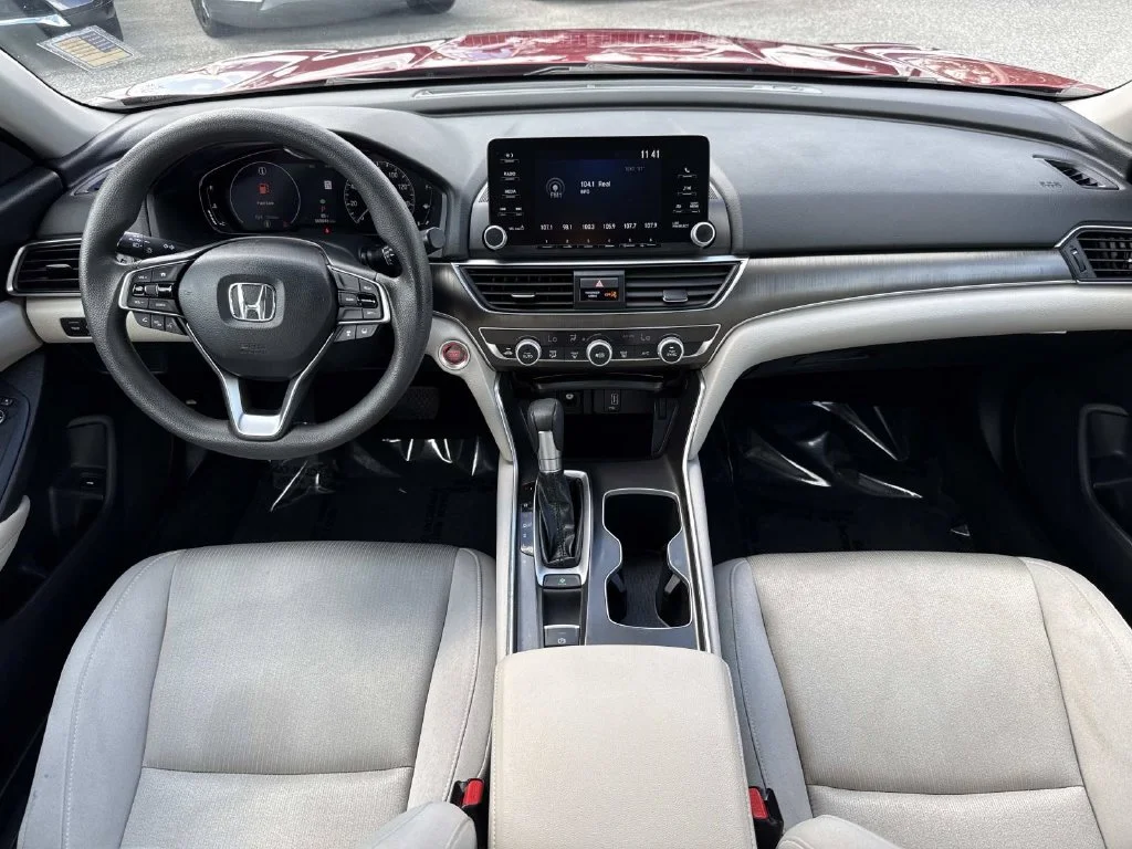 Used 2020  Honda LX image 18