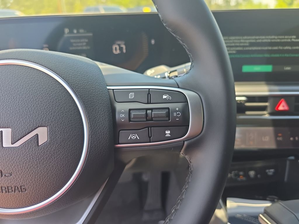 New 2026 Wolf Gray Kia GT-Line image 22