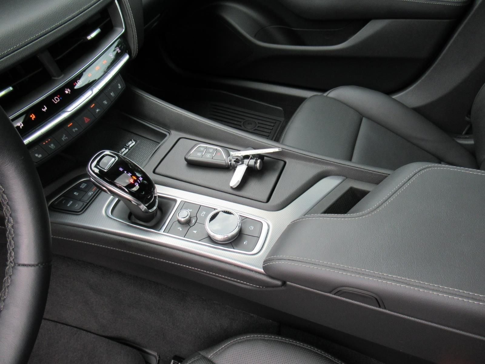 Used 2025 Black Cadillac Premium Luxury image 21