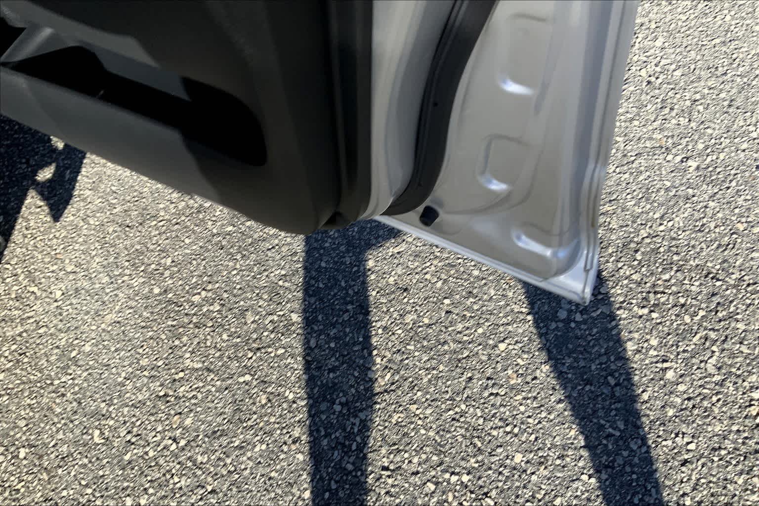 Used 2019 Classic Silver Metallic Toyota SR5 image 13