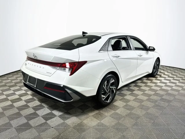 New 2026 Hyundai ELANTRA Limited