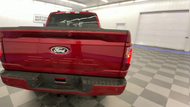 New 2026 Ruby Red Metallic Tinted Clearcoat Ford XLT image 7