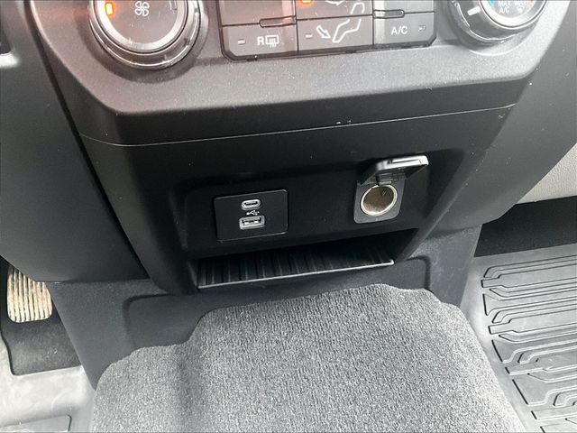 Used 2020 Gray Ford XLT image 27