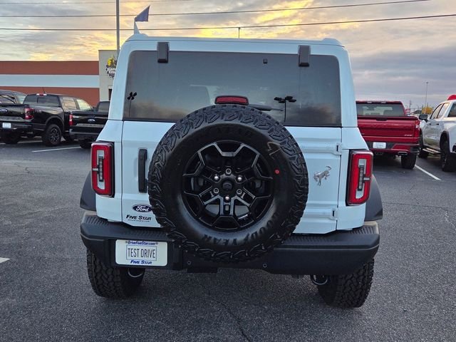 New 2026 Oxford White Ford Badlands image 6