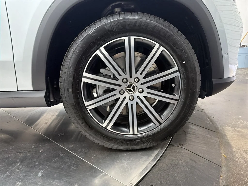 Used 2026 Silver Mercedes-Benz GLE 350 image 9