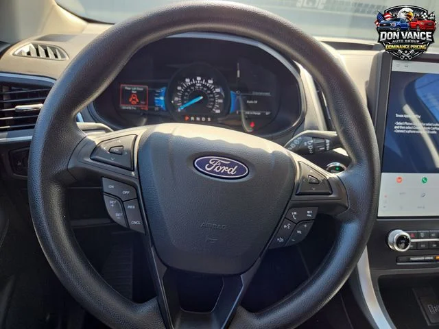 Used 2024 Black Ford SE image 14