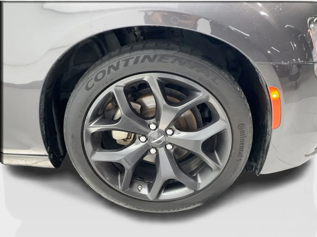 Used 2023 Gray Chrysler Touring image 13