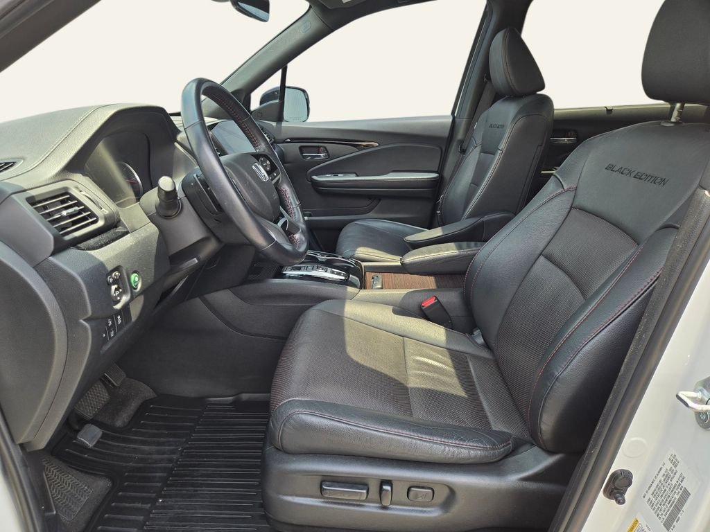 Used 2021 Black Honda Black Edition image 27