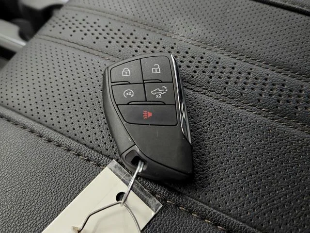 Used 2024 Gray Chevrolet High Country image 38