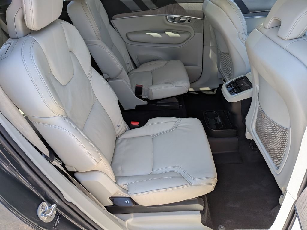 Used 2022 Gray Volvo T6 Inscription image 18