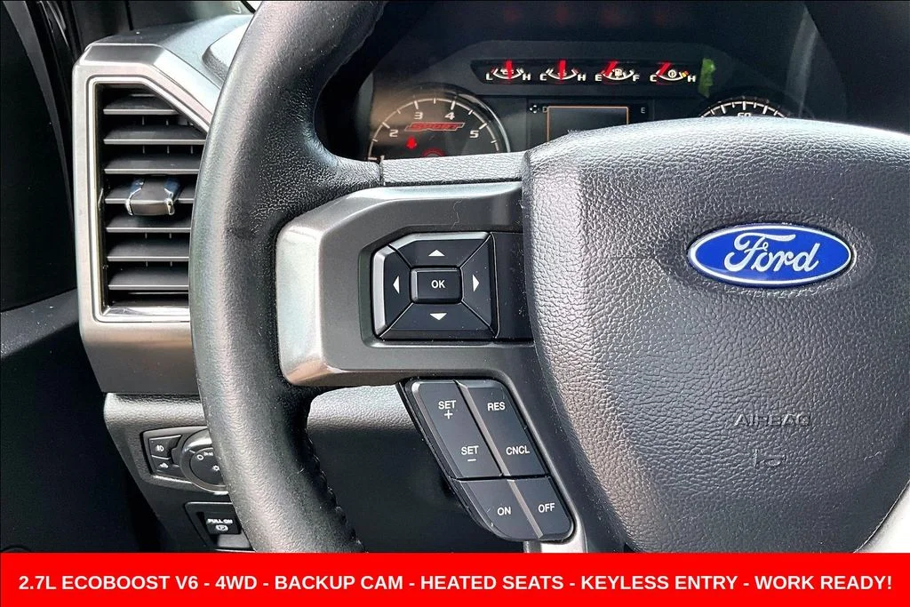 Used 2020 Silver Ford XLT image 12