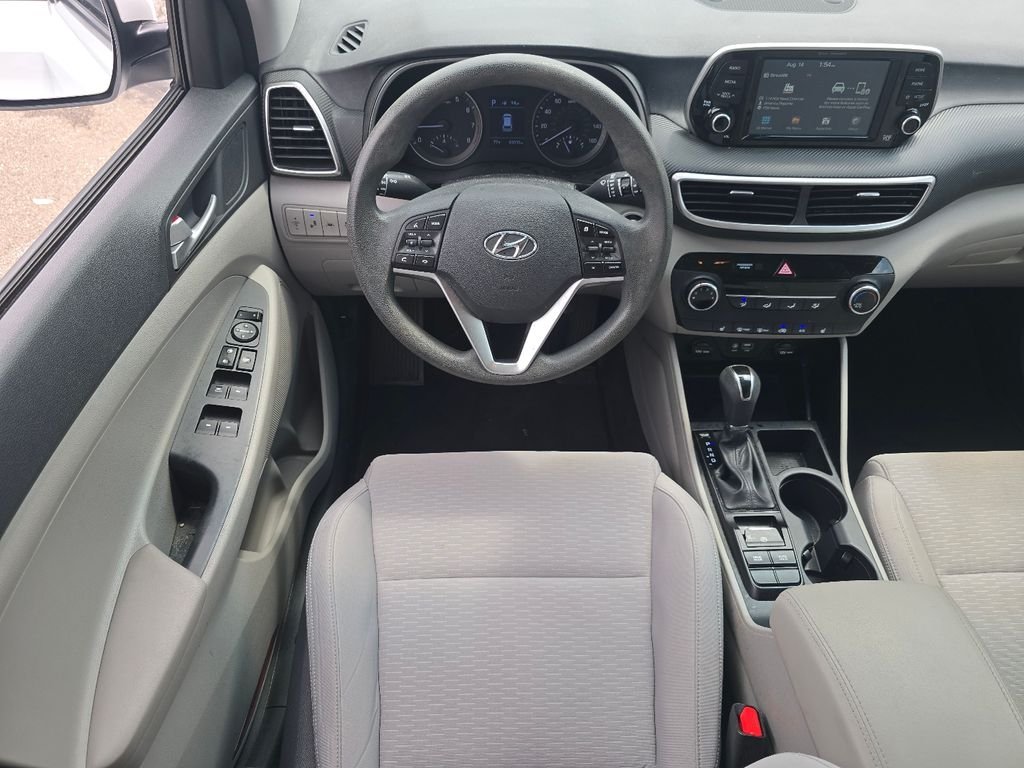 Used 2019 White Hyundai Value image 20