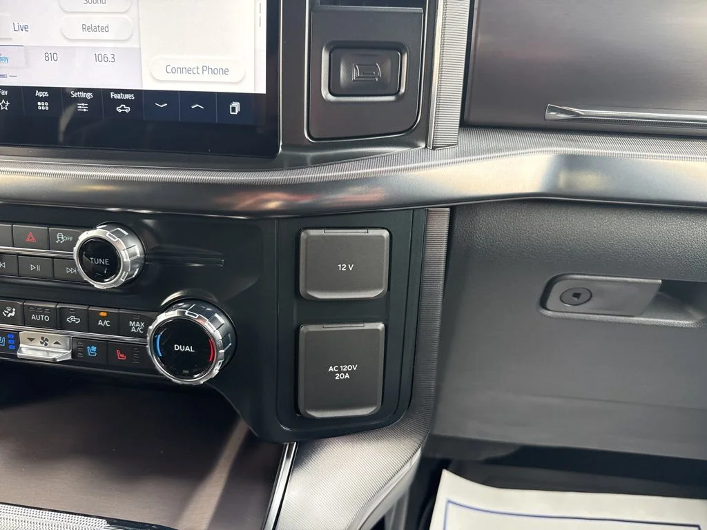 New 2026 Star White Metallic Tri-Coat Ford Platinum® image 42