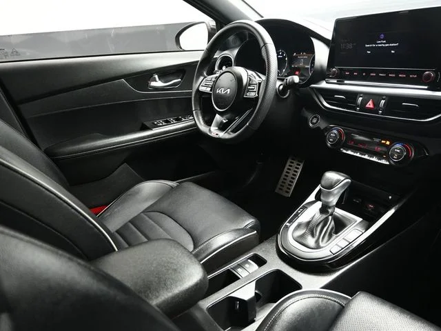 Used 2023 Gray Kia GT-Line image 18