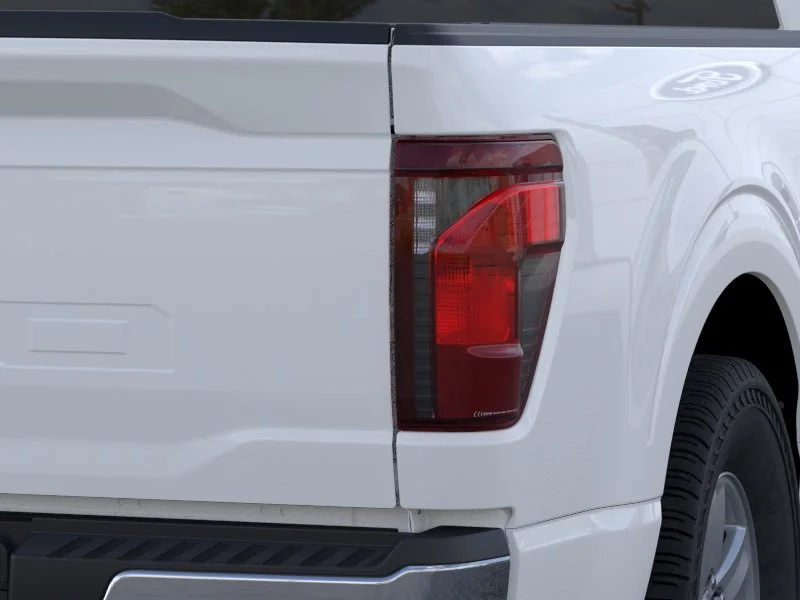 New 2026 Oxford White Ford XL image 21