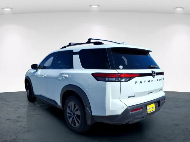 Used 2022 White Nissan SV image 11