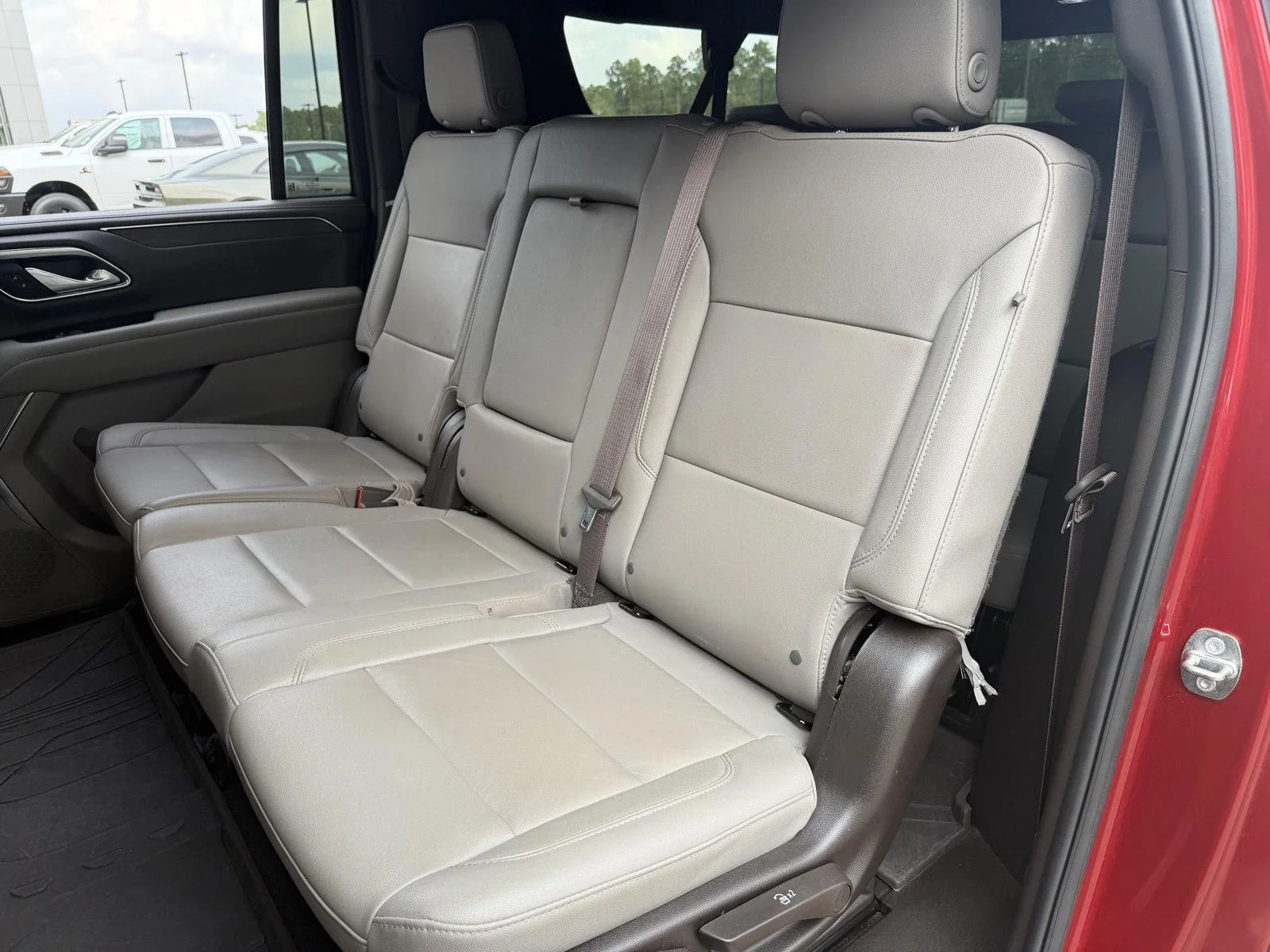 Used 2024 Radiant Red Tintcoat Chevrolet Z71 image 17
