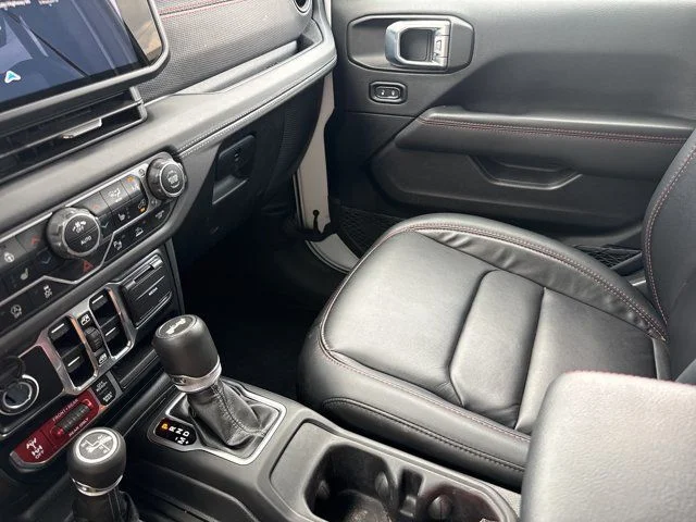 Used 2024 White Jeep Rubicon X image 20