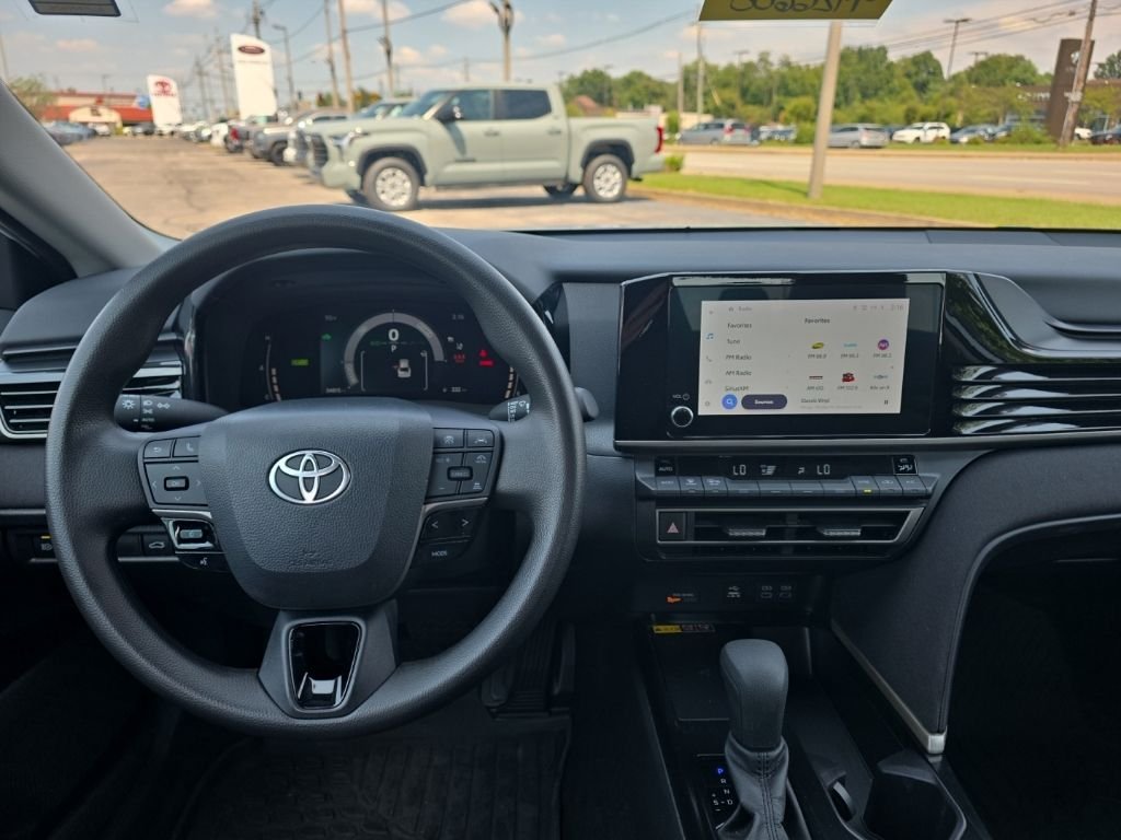 Used 2025 White Toyota LE image 12