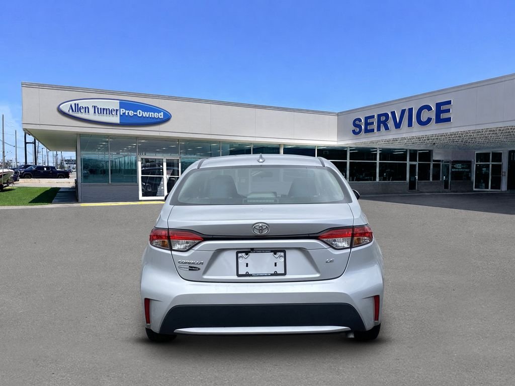 2022 Toyota Corolla LE - Photo 7