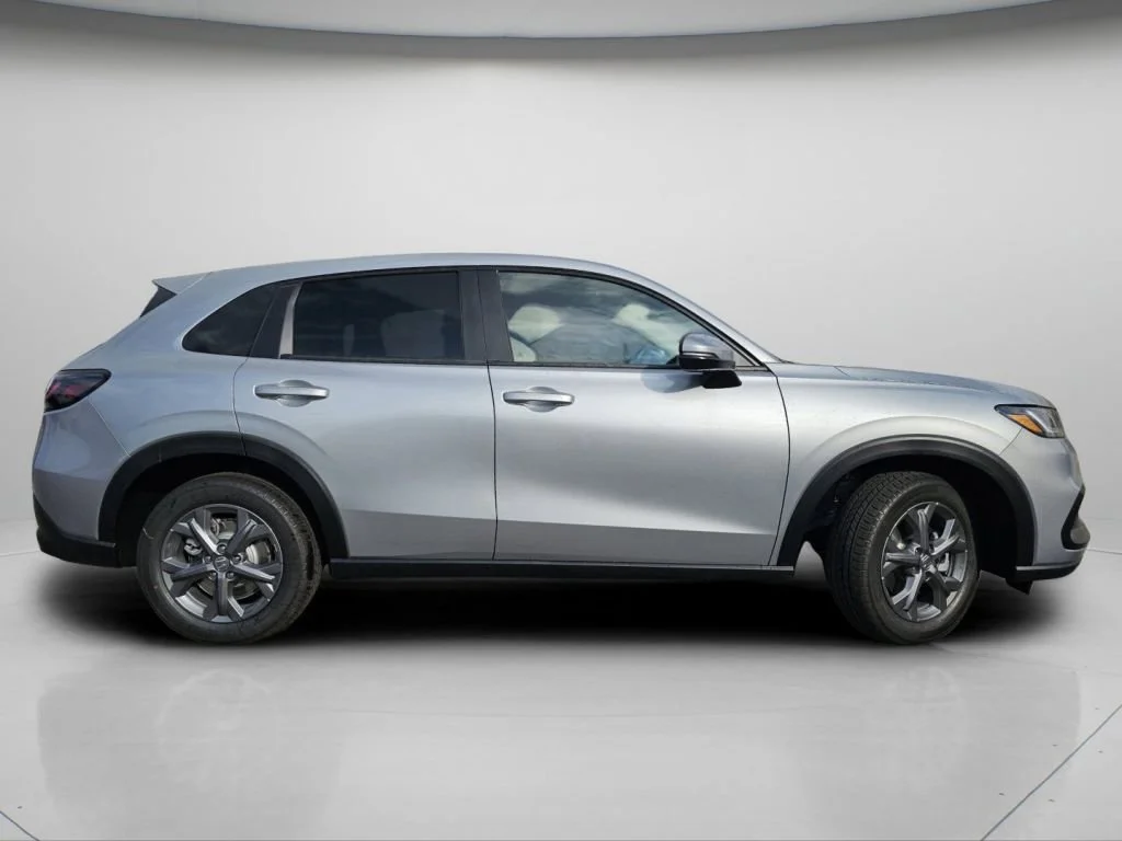 2026 Honda HR-V LX - Photo 24