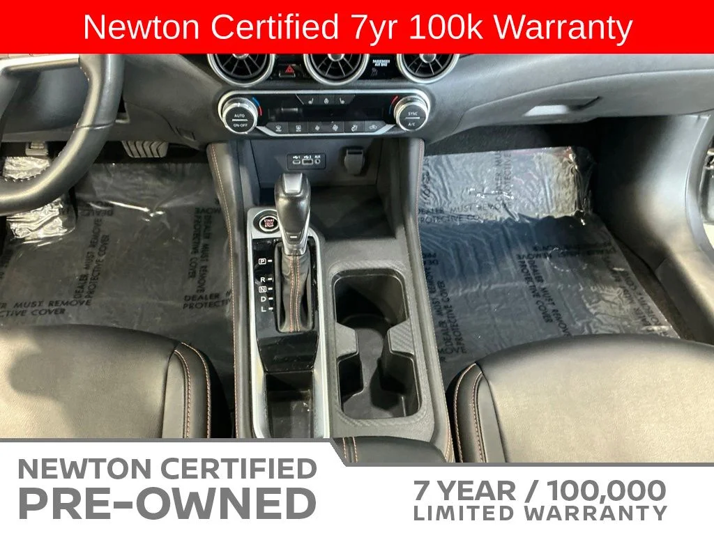 Certified Used 2022 Gun Metallic/Super Black Nissan SR image 14