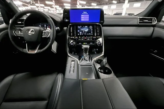 New 2026 Nori Green Pearl Lexus Luxury image 5