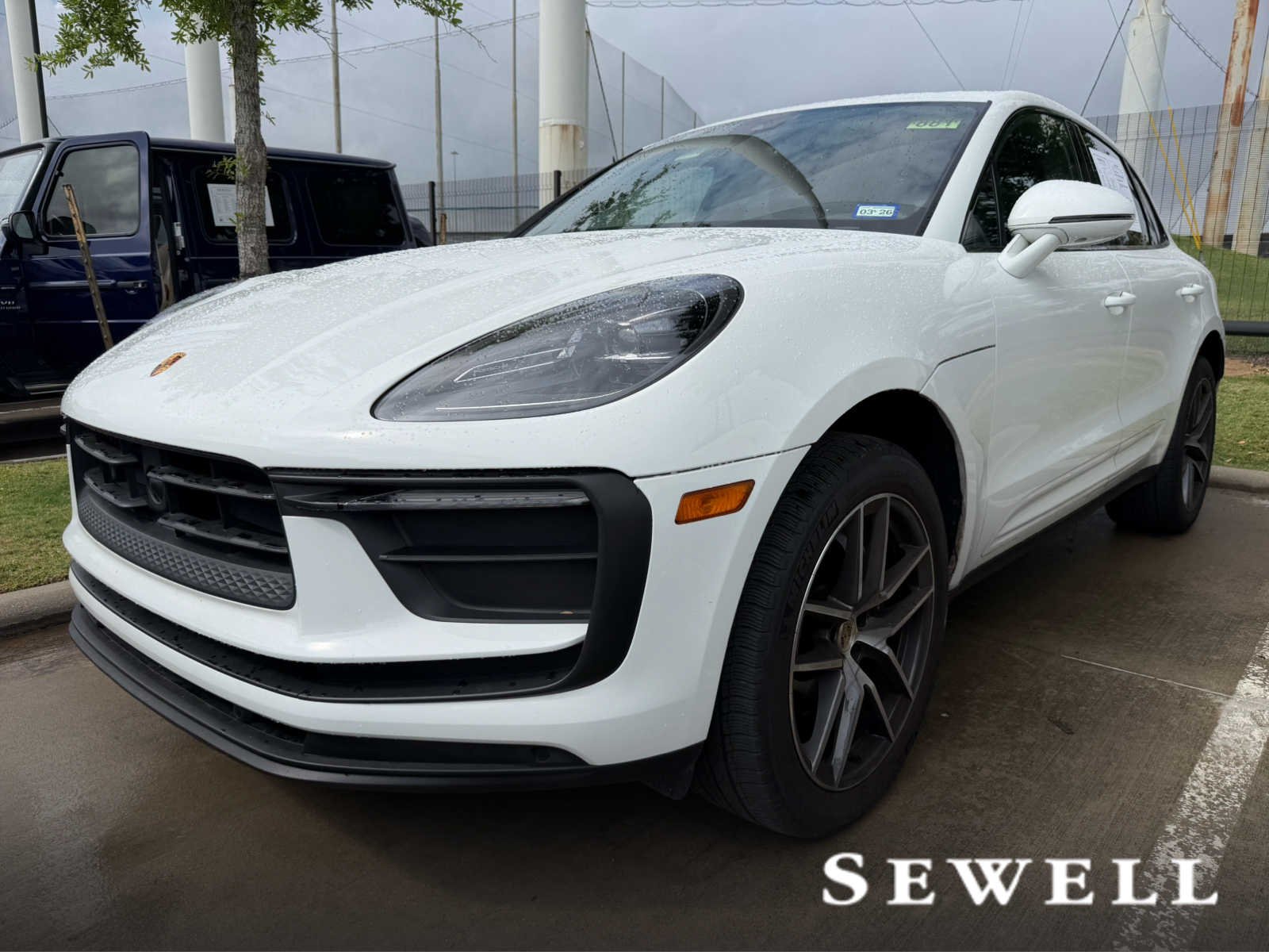 2023 Porsche Macan T