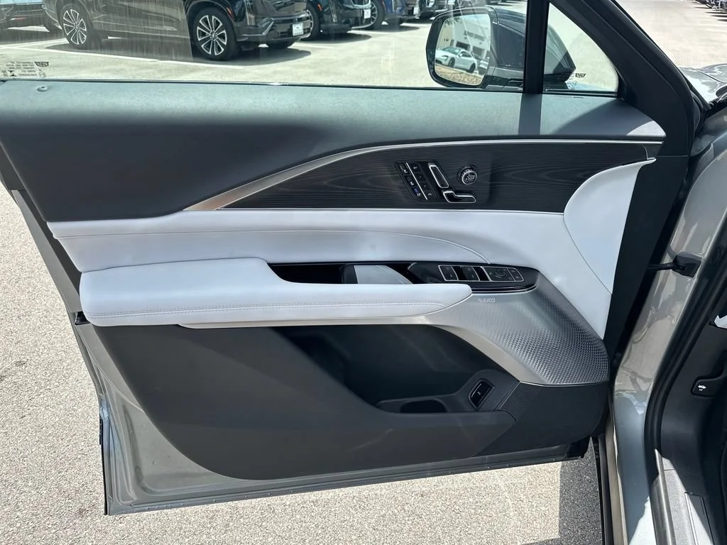 New 2026 Argent Silver Metallic Cadillac Premium Luxury image 17
