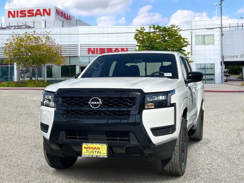 New 2026 Glacier White Nissan SV image 6