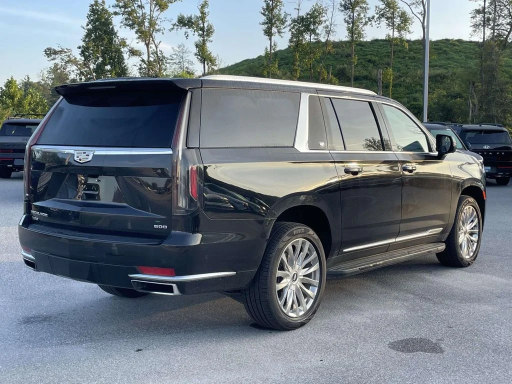 Used 2023 Black Raven Cadillac RWD Premium Luxury image 29
