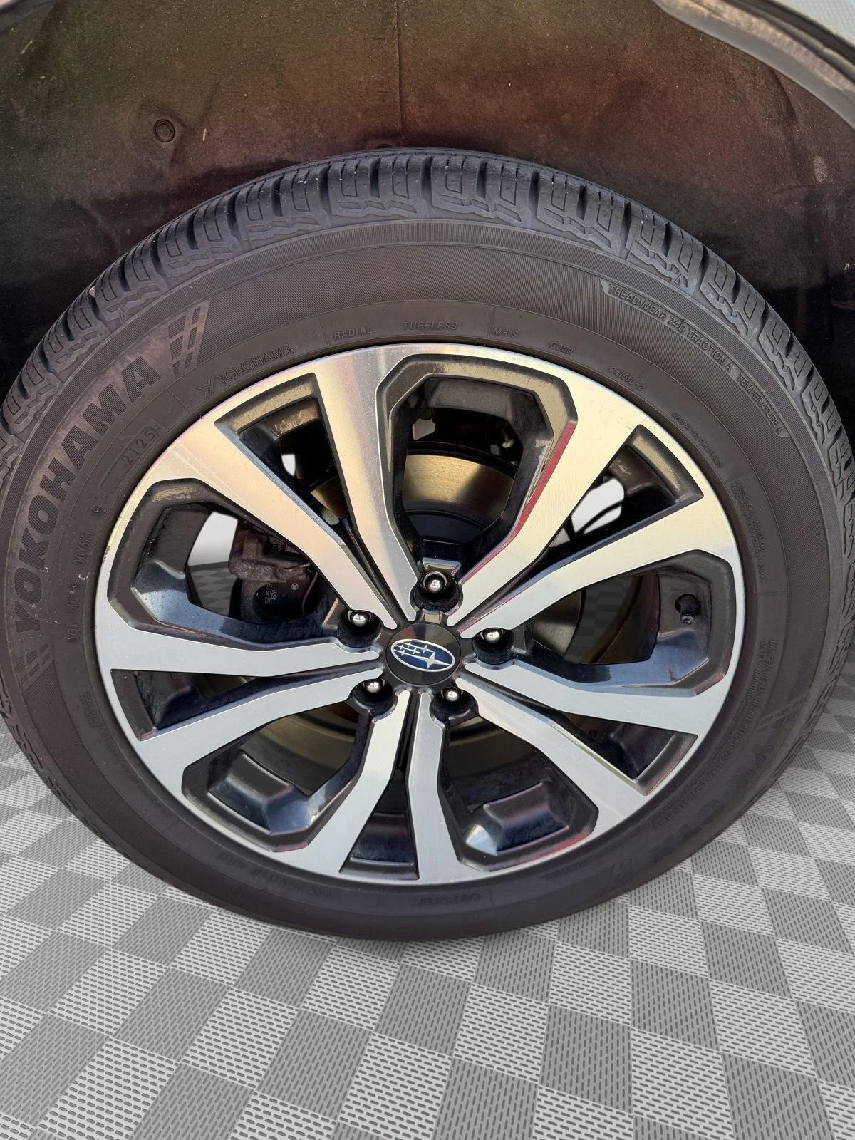 Used 2023 Brilliant Bronze Metallic Subaru Limited image 20