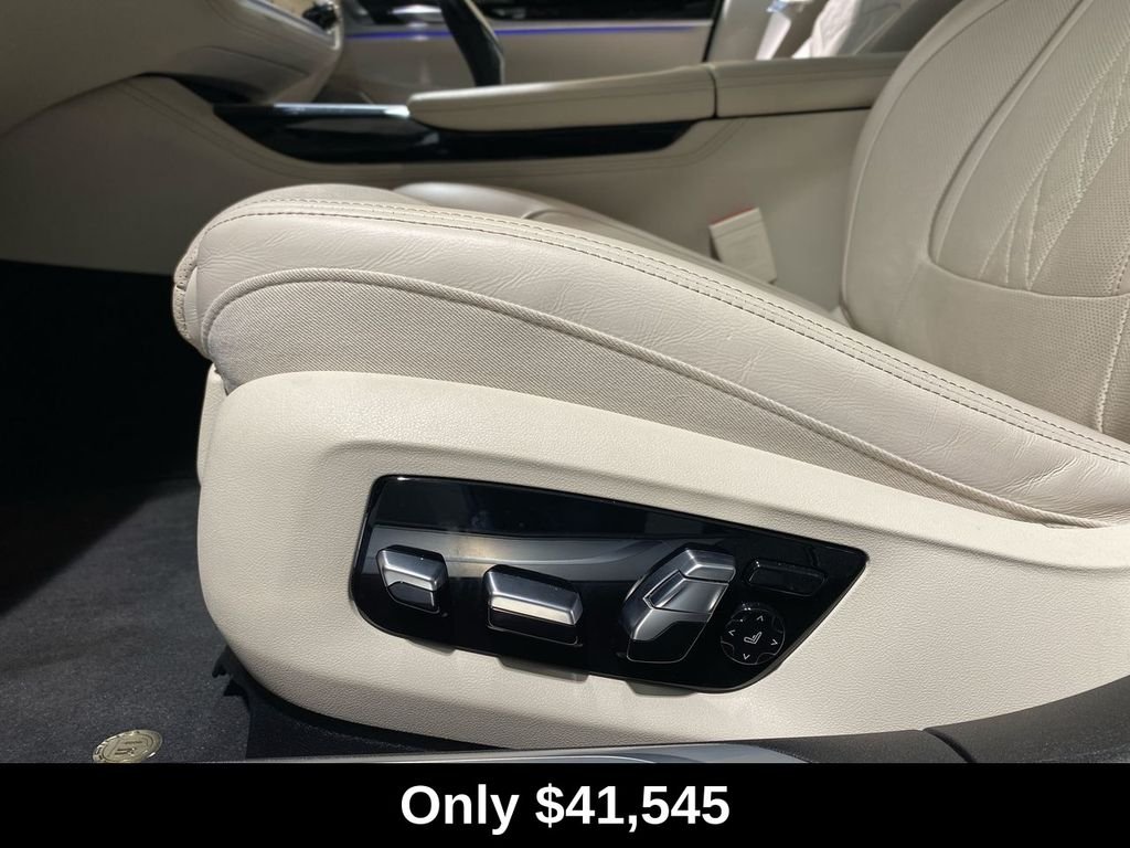 Used 2019 Blue BMW ALPINA B7 xDrive image 4