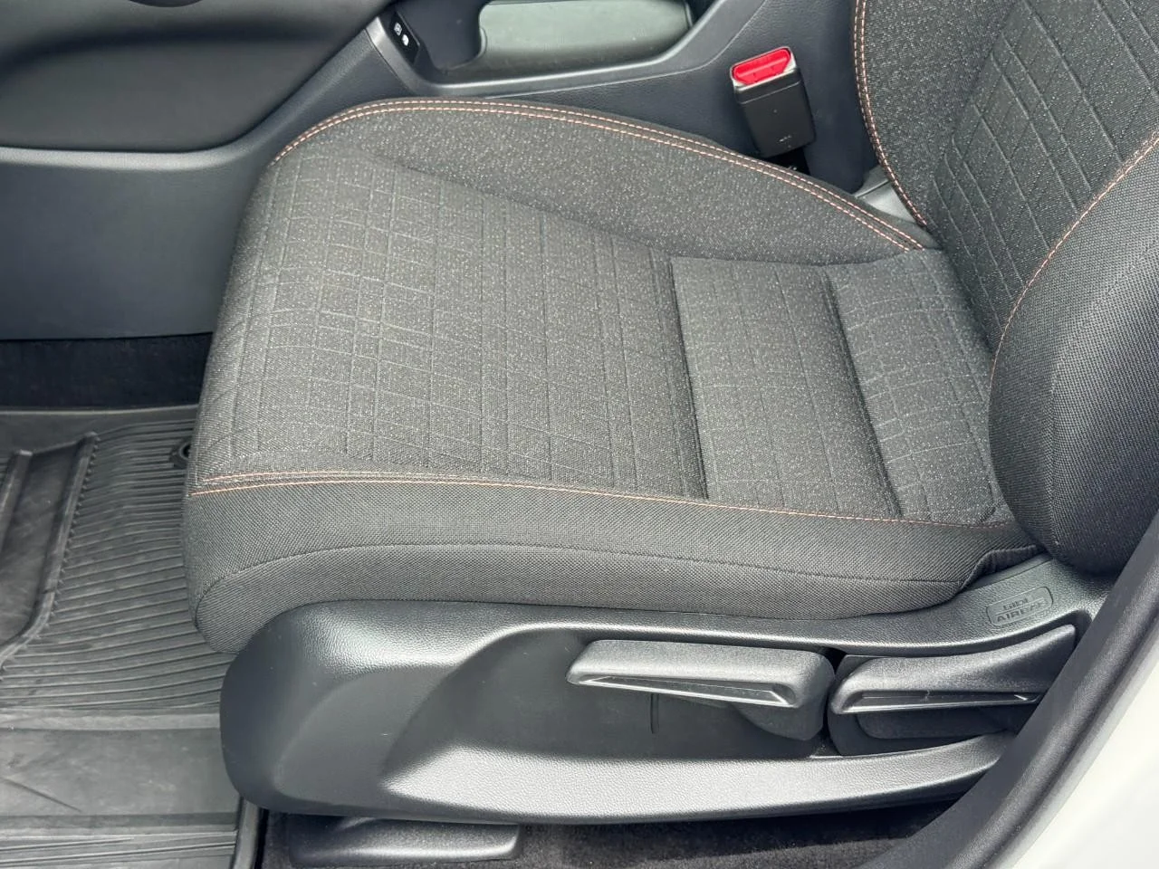 2026 Honda HR-V Sport - Photo 18