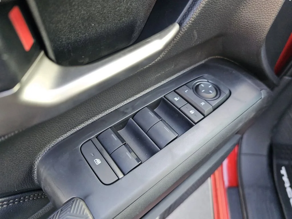 2025 Toyota Tacoma Limited - Photo 32