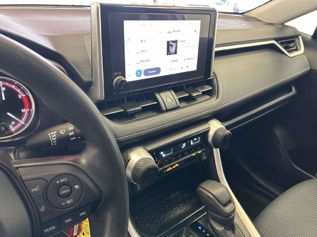 Certified Used 2025 Silver Toyota LE image 20