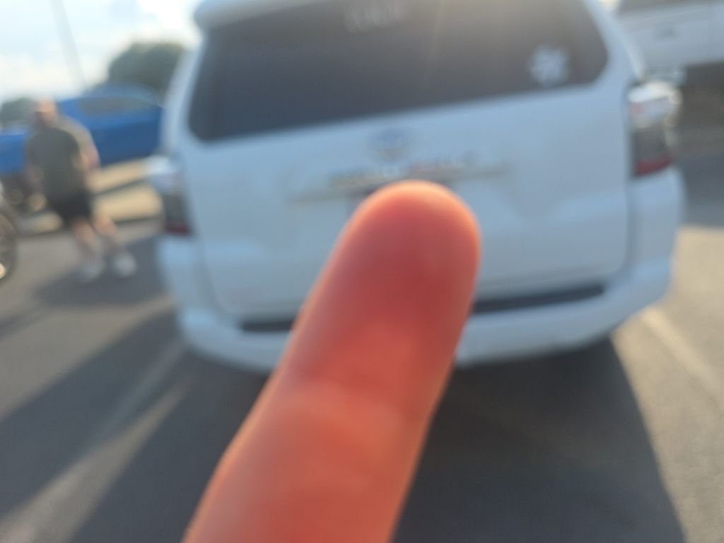 Used 2017 White Toyota SR5 image 9