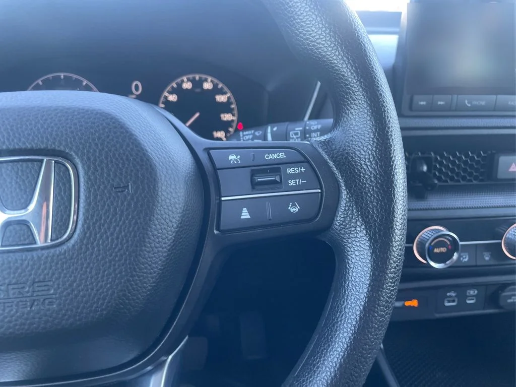 Used 2024  Honda EX image 39